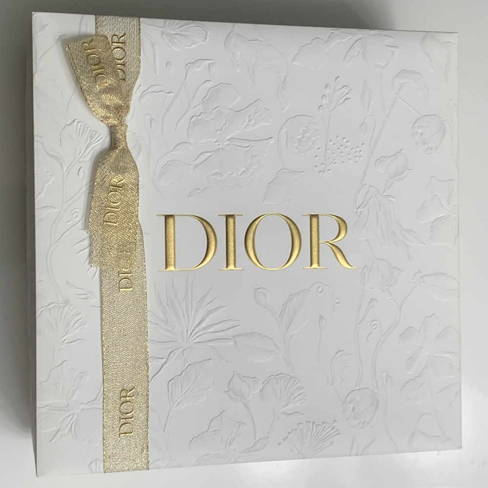 DIOR Box with Ribbon and Tissue Paper